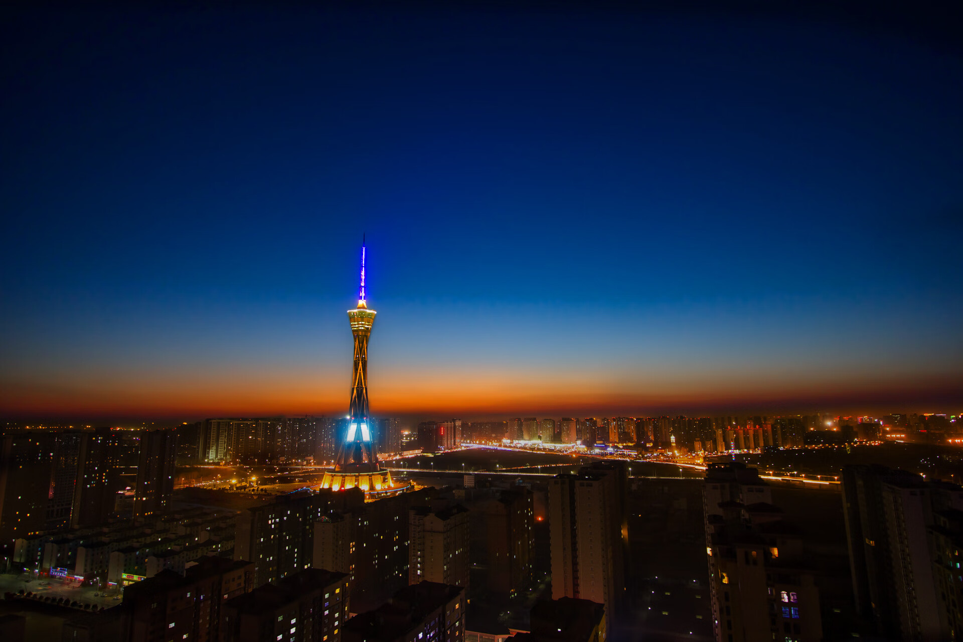 篮网加练结束后组织队内趣味游戏,篮网训练营什么时候开始