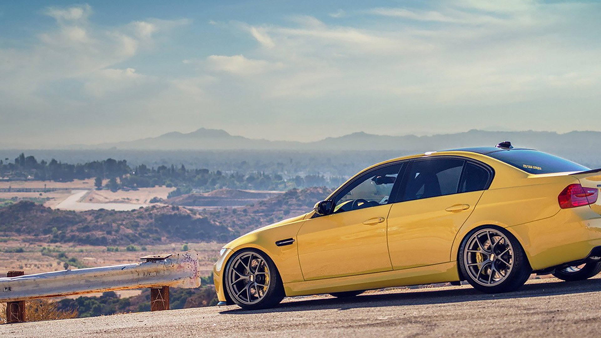 退役球员参与篮球公益活动激励更多青少年热爱运动，退役军人篮球赛