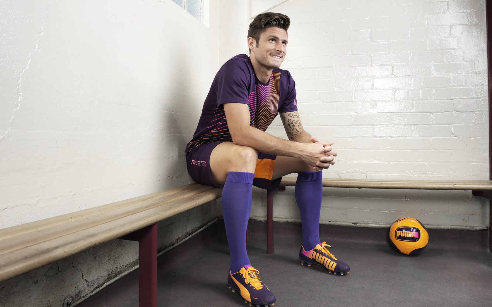 乐鱼（中国）体育官方网站-国际足球专家与本土教练深度交流，提升战术水平，国际足球教练资格证怎么考取